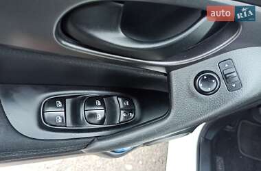 Внедорожник / Кроссовер Nissan Qashqai 2018 в 