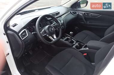 Внедорожник / Кроссовер Nissan Qashqai 2018 в 