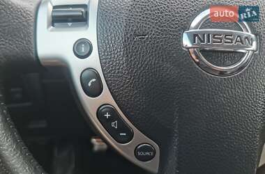 Позашляховик / Кросовер Nissan Qashqai 2012 в 