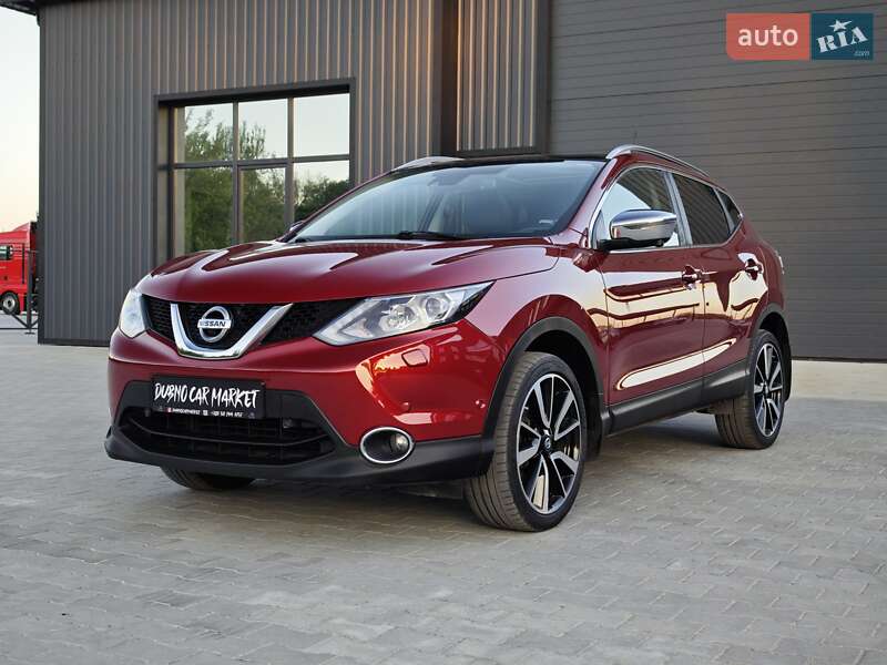 Позашляховик / Кросовер Nissan Qashqai 2016 в Дубні