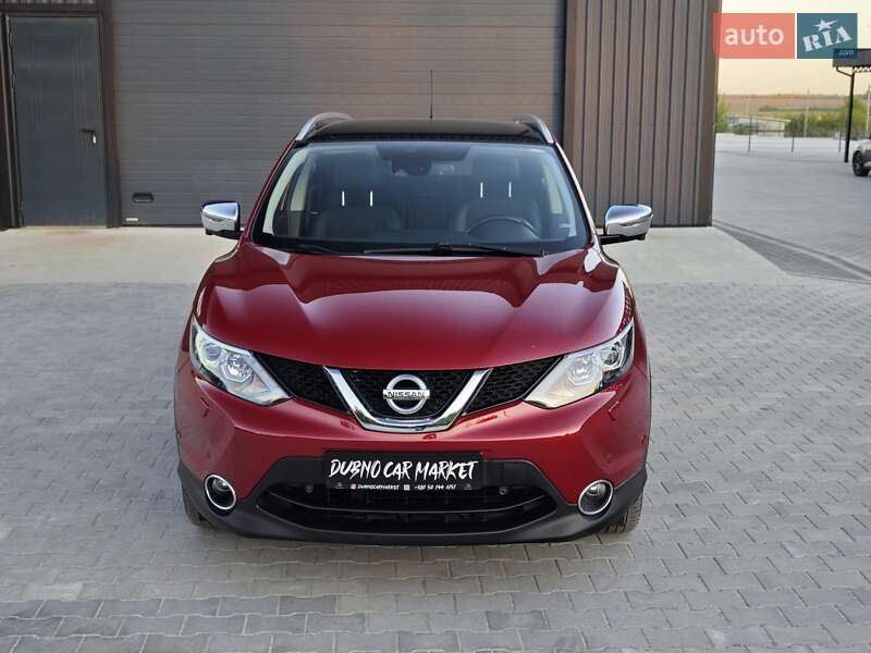 Позашляховик / Кросовер Nissan Qashqai 2016 в Дубні
