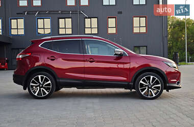 Внедорожник / Кроссовер Nissan Qashqai 2016 в 