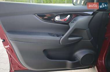 Внедорожник / Кроссовер Nissan Qashqai 2016 в 