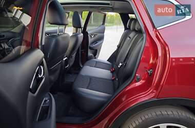 Внедорожник / Кроссовер Nissan Qashqai 2016 в 