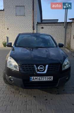 Внедорожник / Кроссовер Nissan Qashqai 2008 в 