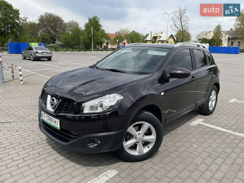 Позашляховик / Кросовер Nissan Qashqai 2010 в Коломиї