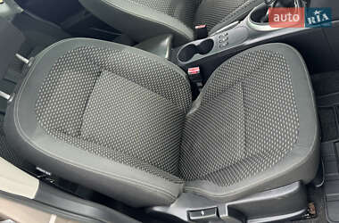 Позашляховик / Кросовер Nissan Qashqai 2010 в 