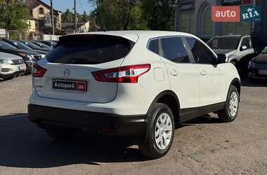 Внедорожник / Кроссовер Nissan Qashqai 2017 в 