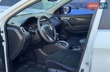 Внедорожник / Кроссовер Nissan Qashqai 2017 в 