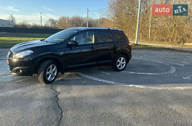 Внедорожник / Кроссовер Nissan Qashqai 2010 в 