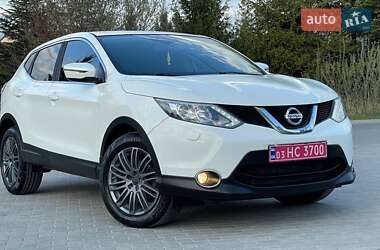 Позашляховик / Кросовер Nissan Qashqai 2015 в 