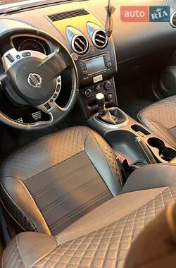 Позашляховик / Кросовер Nissan Qashqai 2013 в 