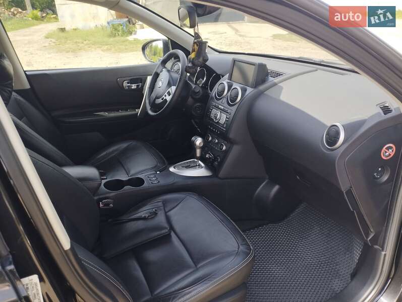 Внедорожник / Кроссовер Nissan Qashqai 2008 в Могилев-Подольске
