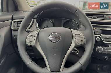 Позашляховик / Кросовер Nissan Qashqai 2014 в 
