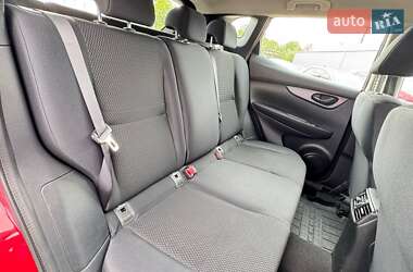 Позашляховик / Кросовер Nissan Qashqai 2014 в 
