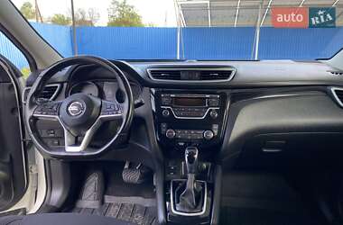 Внедорожник / Кроссовер Nissan Qashqai 2018 в 