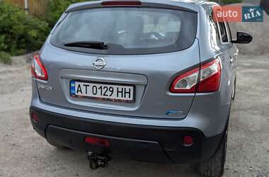 Внедорожник / Кроссовер Nissan Qashqai 2010 в 