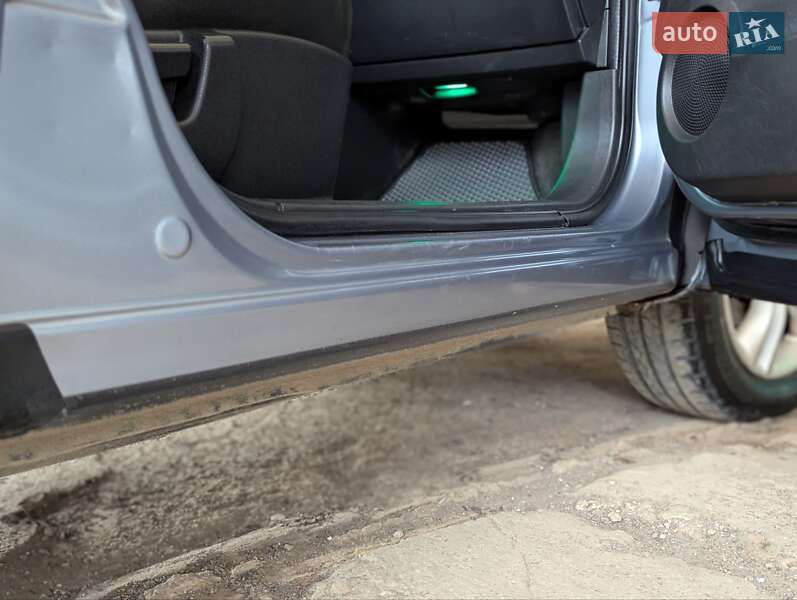 Позашляховик / Кросовер Nissan Qashqai 2010 в Івано-Франківську