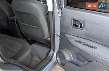 Внедорожник / Кроссовер Nissan Qashqai 2010 в 