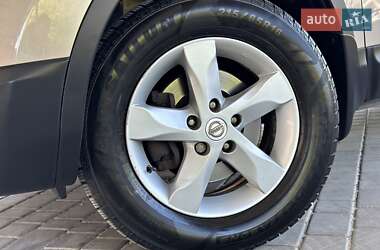 Позашляховик / Кросовер Nissan Qashqai 2011 в 