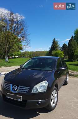 Внедорожник / Кроссовер Nissan Qashqai 2009 в 
