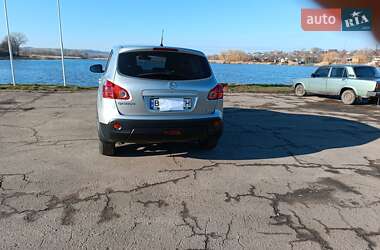 Внедорожник / Кроссовер Nissan Qashqai 2009 в 