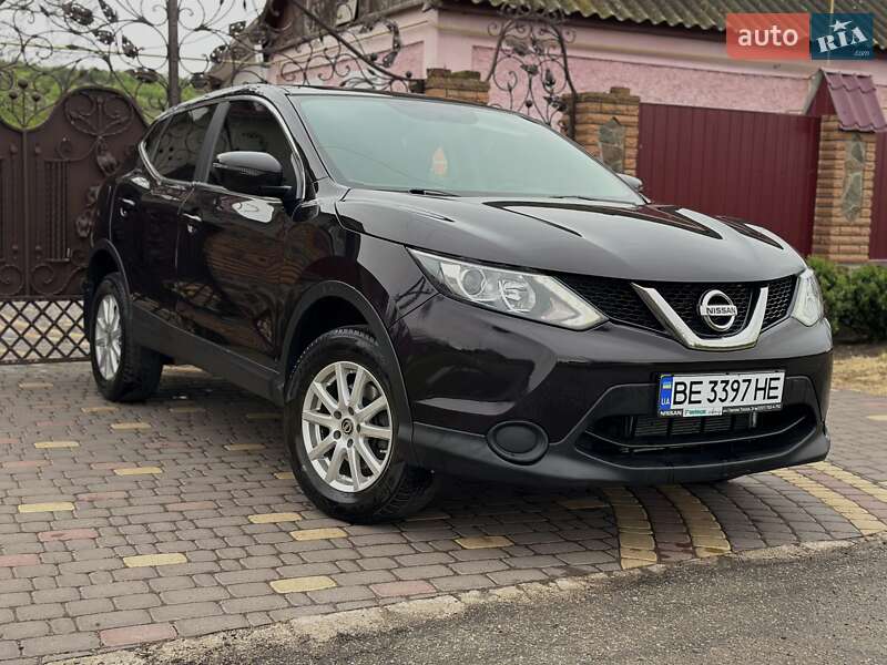 Позашляховик / Кросовер Nissan Qashqai 2017 в Первомайську