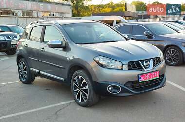 Позашляховик / Кросовер Nissan Qashqai 2012 в Києві