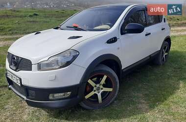 Внедорожник / Кроссовер Nissan Qashqai 2011 в 