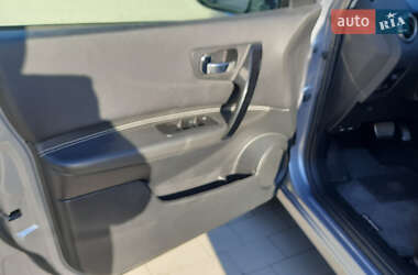 Внедорожник / Кроссовер Nissan Qashqai 2013 в 