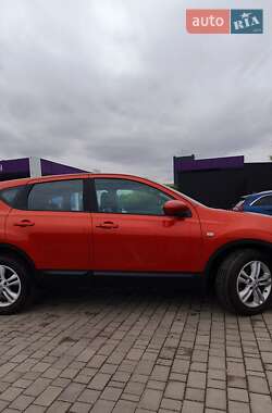 Внедорожник / Кроссовер Nissan Qashqai 2007 в 