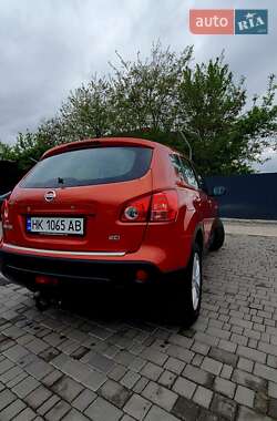 Внедорожник / Кроссовер Nissan Qashqai 2007 в 