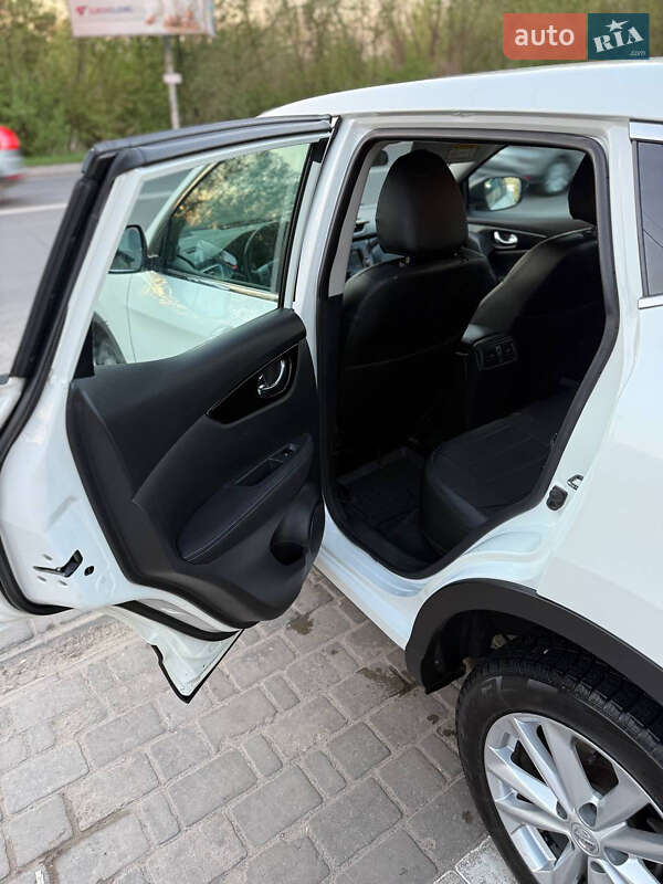 Внедорожник / Кроссовер Nissan Qashqai 2016 в Луцке