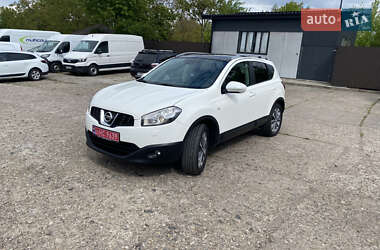 Позашляховик / Кросовер Nissan Qashqai 2010 в 