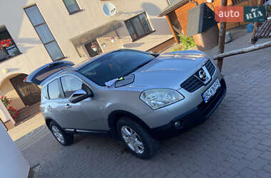 Внедорожник / Кроссовер Nissan Qashqai 2008 в 