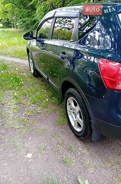 Позашляховик / Кросовер Nissan Qashqai 2008 в Львові