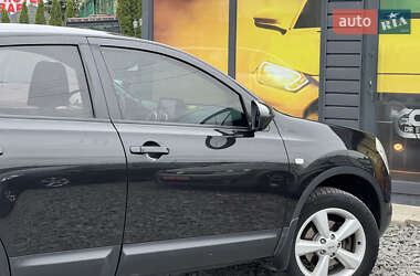 Позашляховик / Кросовер Nissan Qashqai 2007 в 