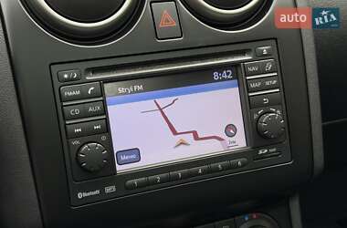 Внедорожник / Кроссовер Nissan Qashqai 2010 в 