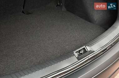 Внедорожник / Кроссовер Nissan Qashqai 2010 в 