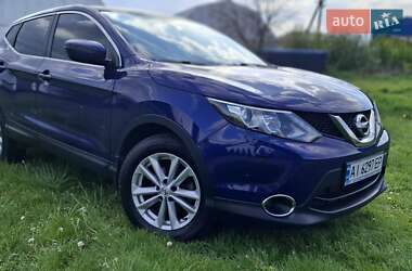 Позашляховик / Кросовер Nissan Qashqai 2015 в 