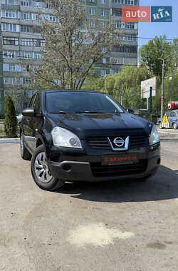 Внедорожник / Кроссовер Nissan Qashqai 2008 в 