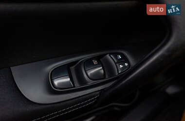 Внедорожник / Кроссовер Nissan Qashqai 2016 в 
