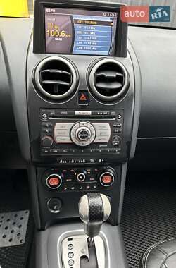 Позашляховик / Кросовер Nissan Qashqai 2007 в 