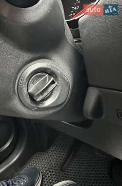 Позашляховик / Кросовер Nissan Qashqai 2007 в 