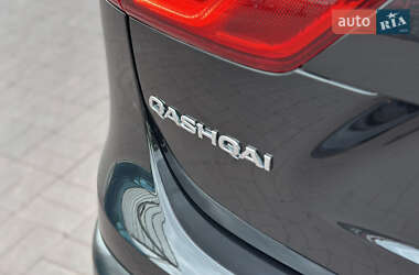 Позашляховик / Кросовер Nissan Qashqai 2014 в 
