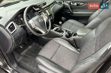 Позашляховик / Кросовер Nissan Qashqai 2014 в 