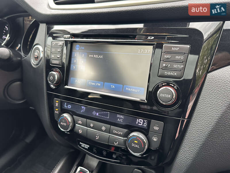 Внедорожник / Кроссовер Nissan Qashqai 2014 в Ровно