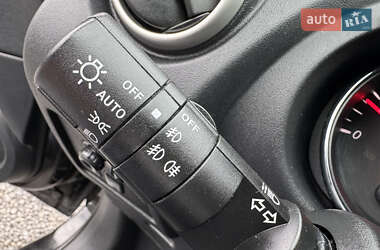 Позашляховик / Кросовер Nissan Qashqai 2011 в 
