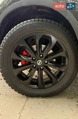Внедорожник / Кроссовер Nissan Qashqai 2010 в 