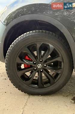 Внедорожник / Кроссовер Nissan Qashqai 2010 в 